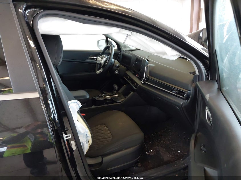 2023 KIA SPORTAGE LX KNDPUCAF7P7198519
