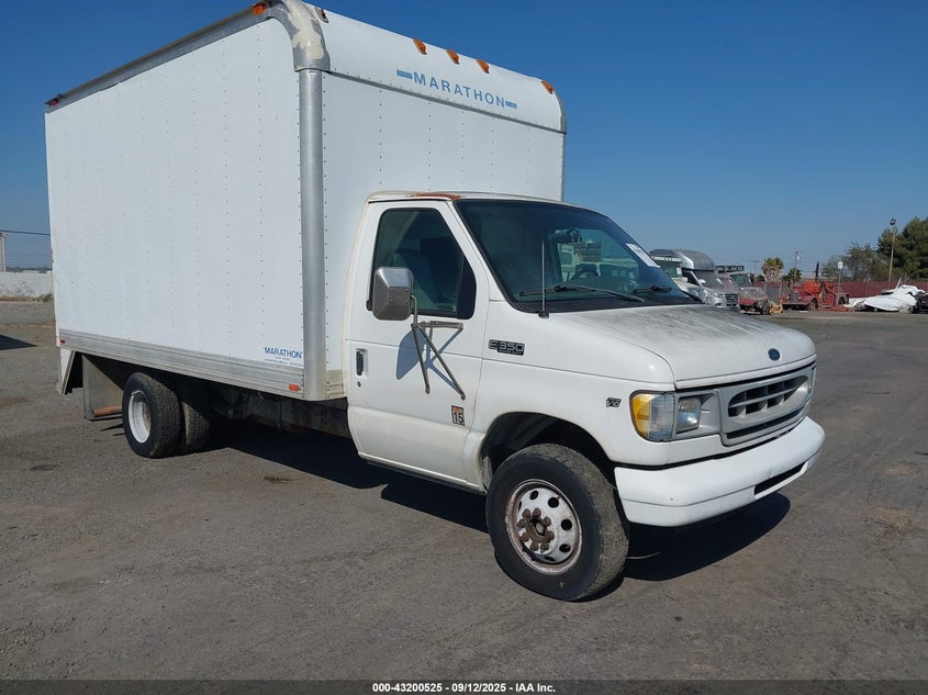 2000 Ford Econoline E350 Super Duty Ctway Van