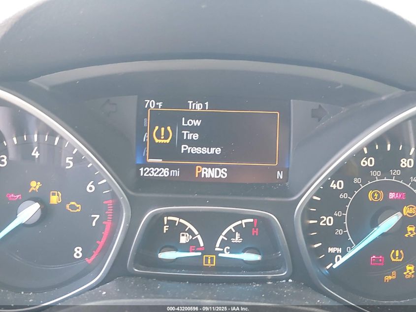 2017 Ford Escape Se VIN: 1FMCU9GD3HUA51913 Lot: 43200596