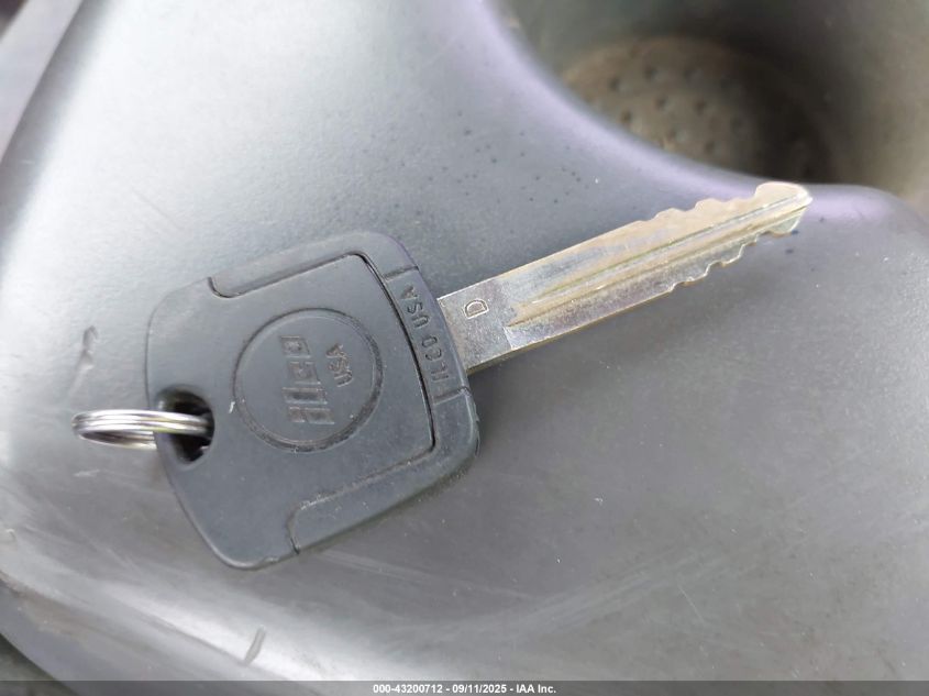 1999 Ford F-250 Lariat/Work Series/Xl/Xlt VIN: 1FTRF27L1XNB30917 Lot: 43200712