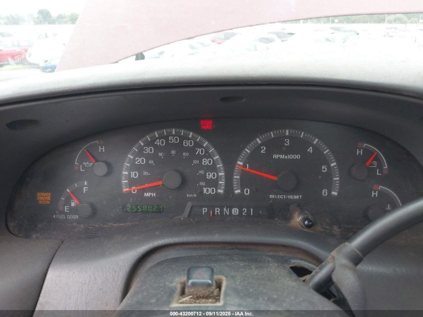 1999 Ford F-250 Lariat/Work Series/Xl/Xlt VIN: 1FTRF27L1XNB30917 Lot: 43200712