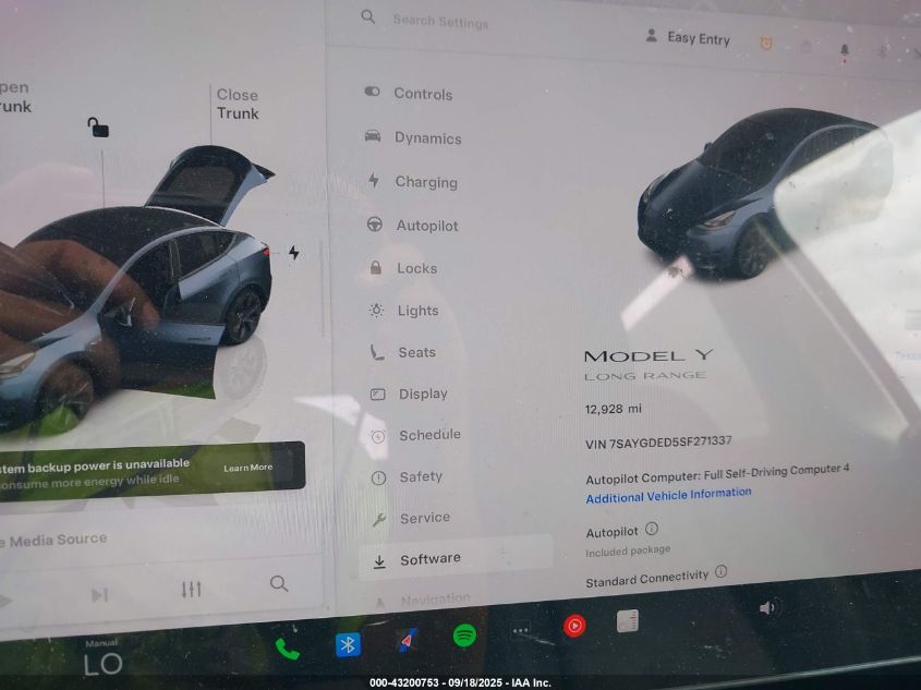 2025 Tesla Model Y Long Range Dual Motor All-Wheel Drive VIN: 7SAYGDED5SF271337 Lot: 43200753