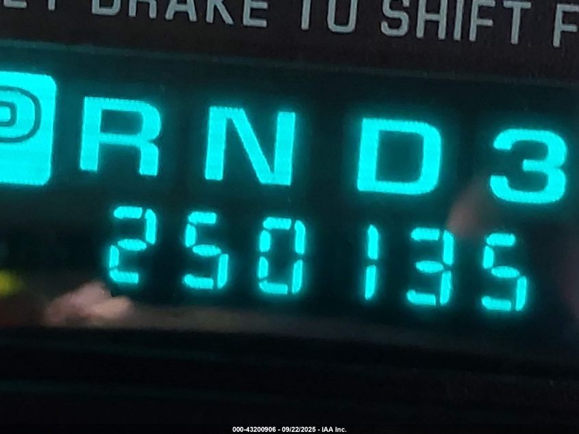 2000 Chevrolet Silverado 1500 Lt VIN: 2GCEC19T3Y1142584 Lot: 43200906