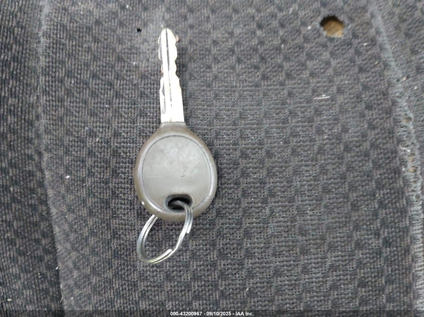 2003 Dodge Ram 1500 Slt/Laramie/St VIN: 1D7HU18N83J651569 Lot: 43200967