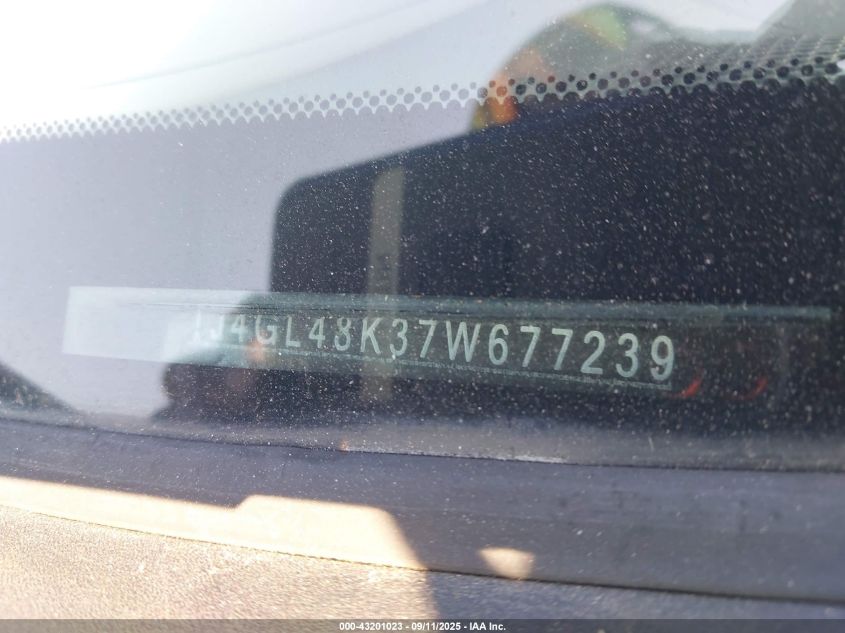 2007 Jeep Liberty Sport VIN: 1J4GL48K37W677239 Lot: 43201023