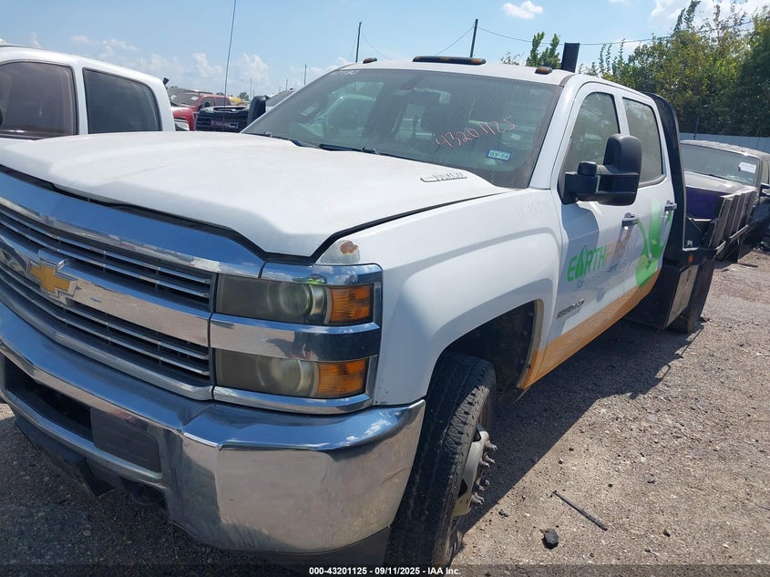 2015 Chevrolet Silverado 3500Hd Chassis Wt white truck diesel 1GB4CYC85FF577190 photo #3