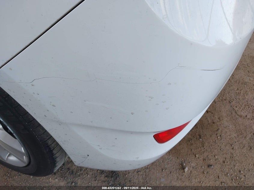 2015 HYUNDAI ACCENT GS - KMHCT5AE2FU233628