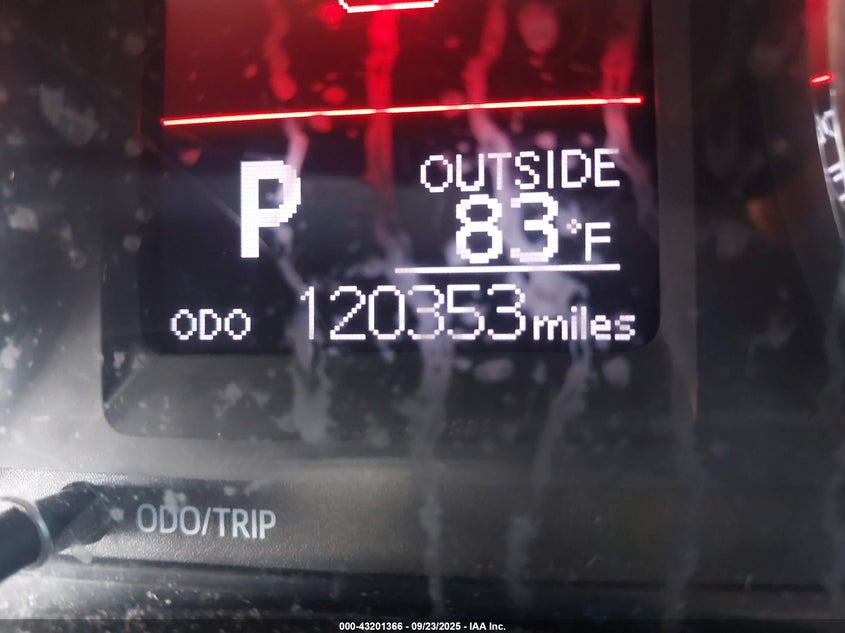 2018 Toyota Corolla Le VIN: 5YFBURHE5JP840879 Lot: 43201366