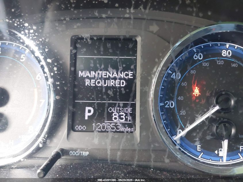 2018 Toyota Corolla Le VIN: 5YFBURHE5JP840879 Lot: 43201366