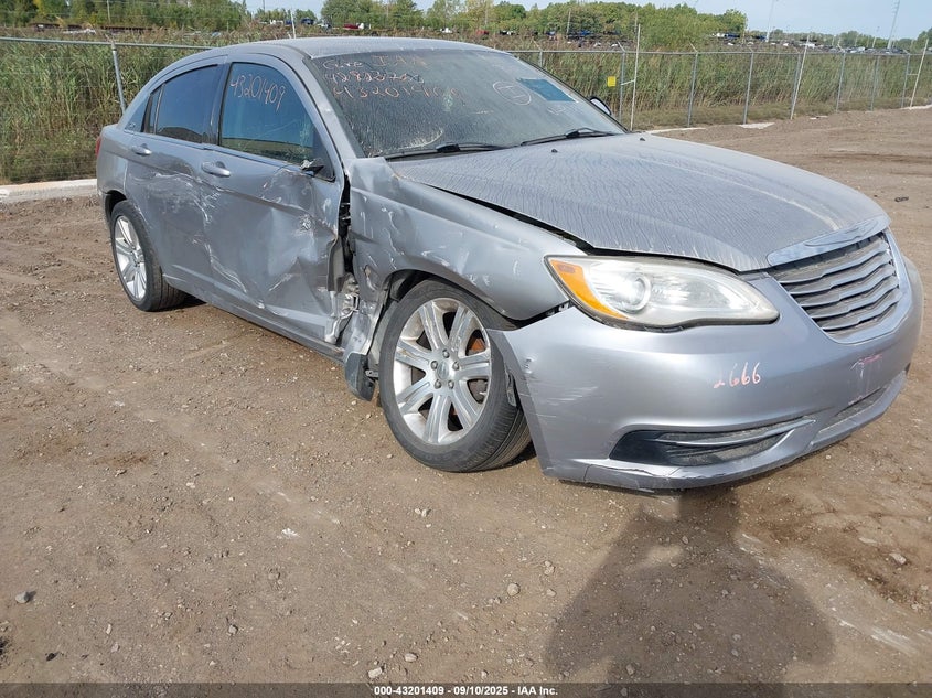 2013 Chrysler 200 Touring VIN: 1C3CCBBB1DN659149 Lot: 43201409