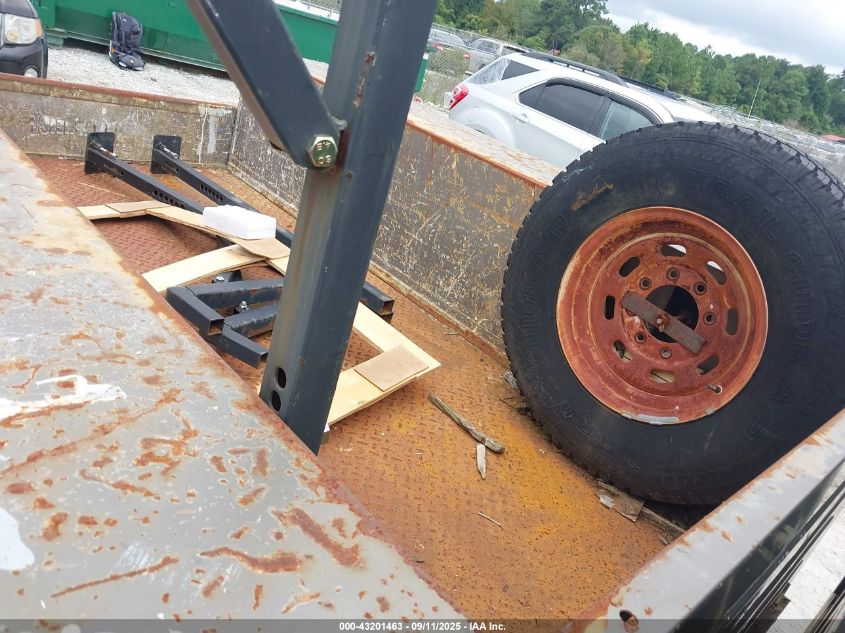 2004 Ford F-250 Xl/Xlt VIN: 1FDNF20L74ED33472 Lot: 43201463