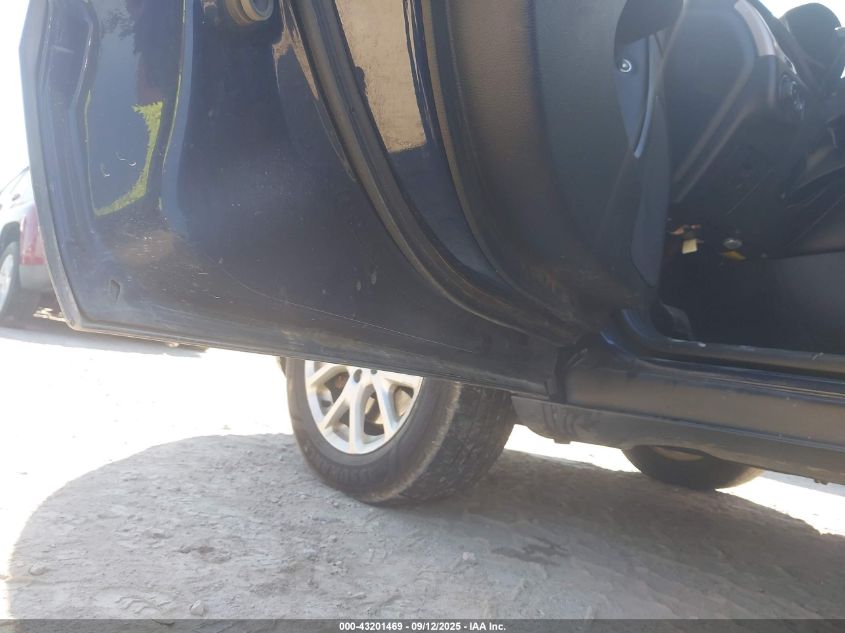 2014 Jeep Cherokee Latitude VIN: 1C4PJMCS2EW248545 Lot: 43201469