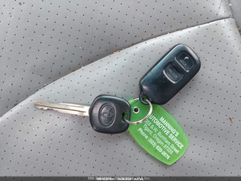 2005 Toyota Highlander Limited V6/V6 VIN: JTEEP21A250086838 Lot: 43201641