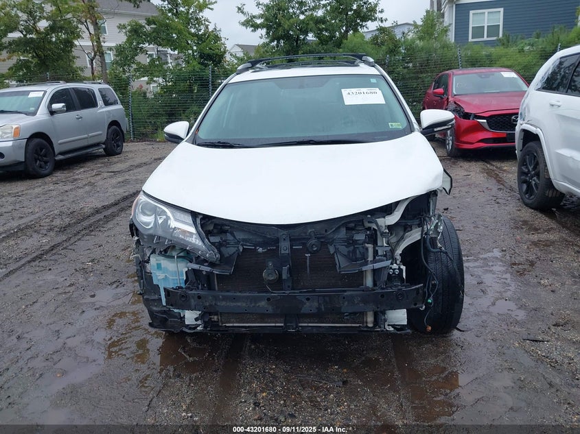 2014 TOYOTA RAV4 XLE - 2T3WFREV6EW111480