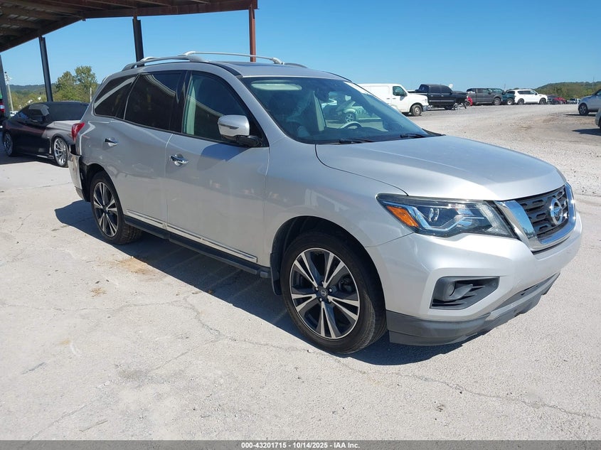 NISSAN PATHFINDER PLATINUM