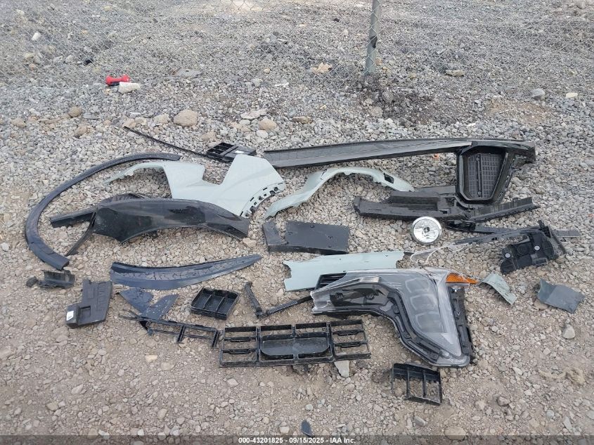 2025 Kia K4 Gt-Line VIN: 3KPFW4DE8SE069826 Lot: 43201825