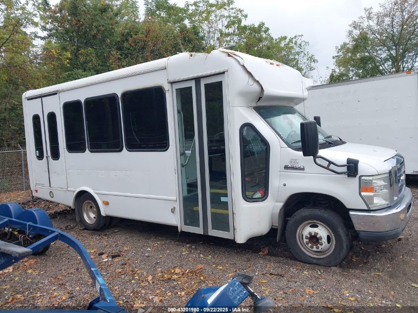 2015 Ford E-350 Cutaway VIN: 1FDEE3FS2FDA07465 Lot: 43201980