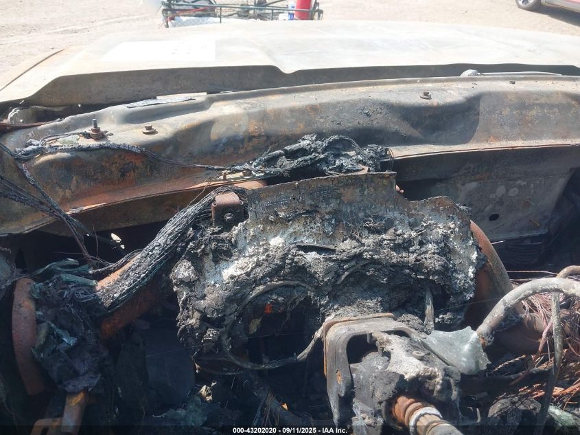 2008 Chevrolet Silverado 1500 Lt1 VIN: 1GCEK19098Z213173 Lot: 43202020