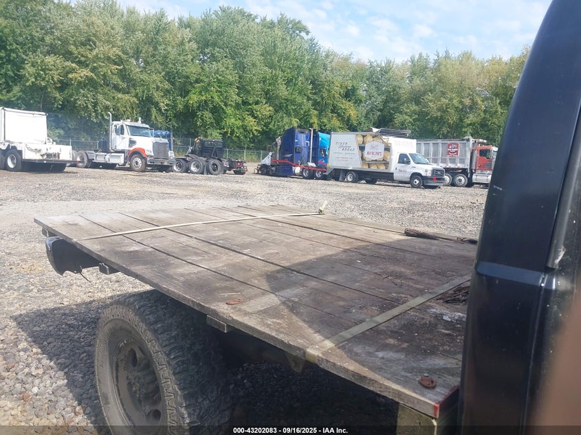 2001 Ford F-350 VIN: 1FTSF31S11ED46457 Lot: 43202083