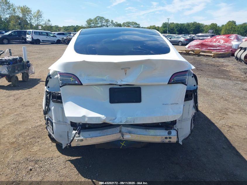 2023 Tesla Model Y Awd/Long Range Dual Motor All-Wheel Drive VIN: 7SAYGDEE2PA037122 Lot: 43202172