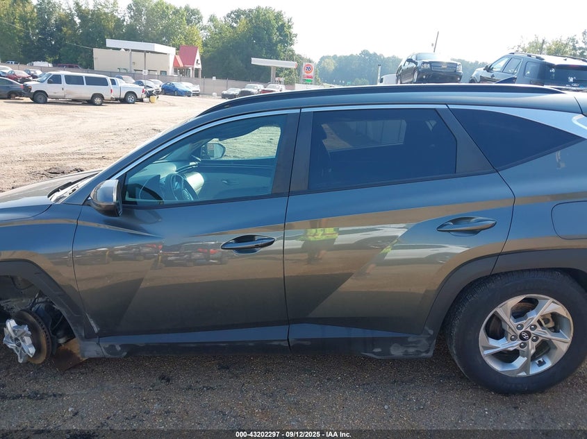 2022 Hyundai Tucson Sel VIN: 5NMJB3AE7NH133081 Lot: 43202297