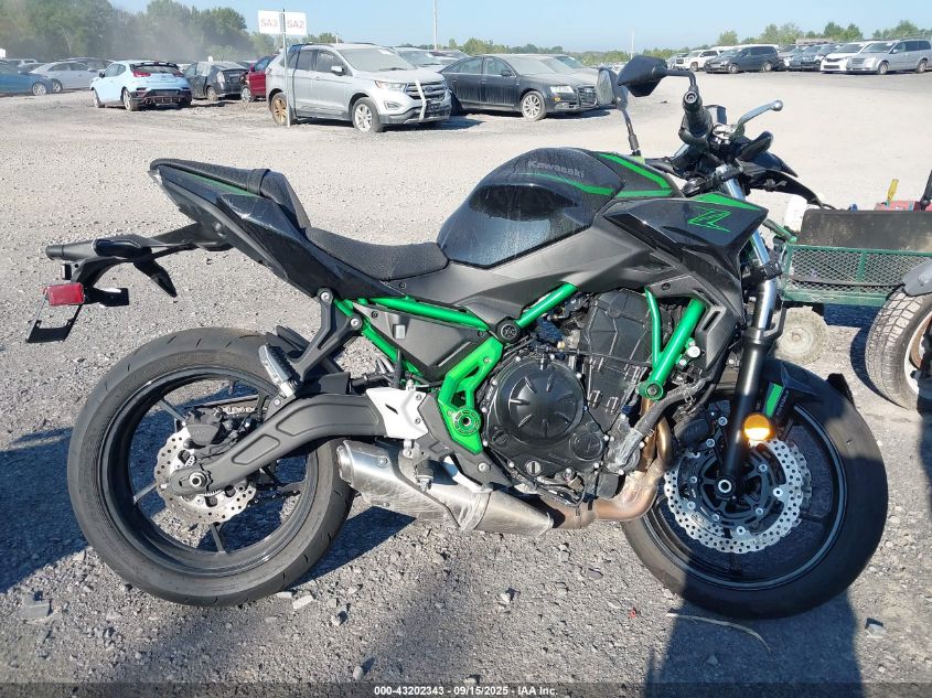 2025 Kawasaki Er650 N VIN: ML5EREN1XSDAF3691 Lot: 43202343