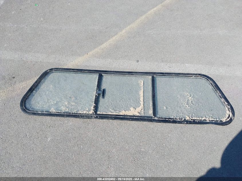 2002 Ford F-250 Lariat/Xl/Xlt VIN: 1FTNW21F02EB51221 Lot: 43202452