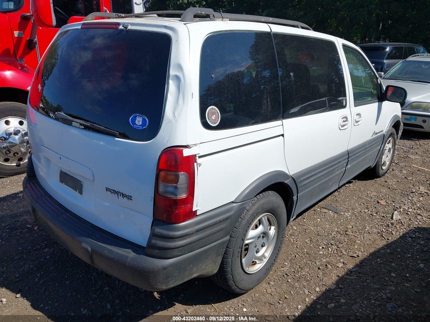 1GMDU23E61D117743 2001 PONTIAC MONTANA photo no. 4