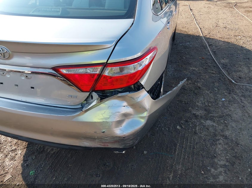 2015 TOYOTA CAMRY SE - 4T1BF1FK9FU024493
