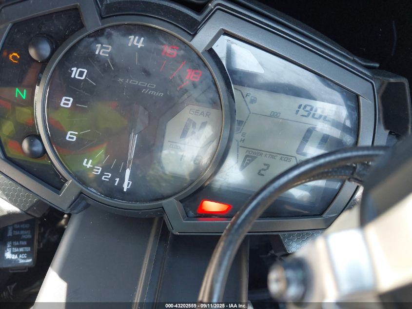 2021 Kawasaki Zx636 K VIN: JKBZXJH15MA009806 Lot: 43202559