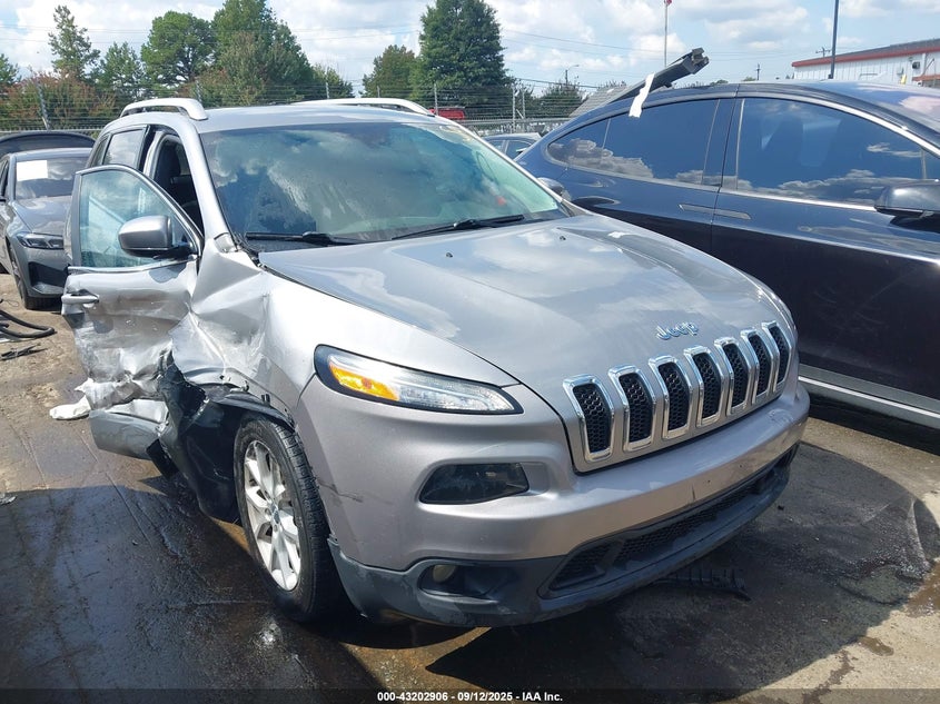 JEEP CHEROKEE LATITUDE FWD