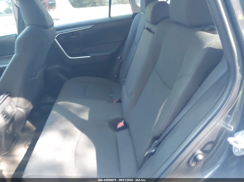2022 TOYOTA RAV4 LE - 2T3F1RFV1NW298611