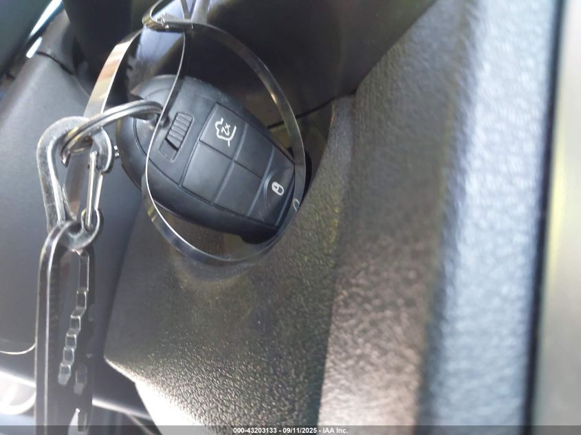 2008 Jeep Commander Sport VIN: 1J8HG48K58C149342 Lot: 43203133