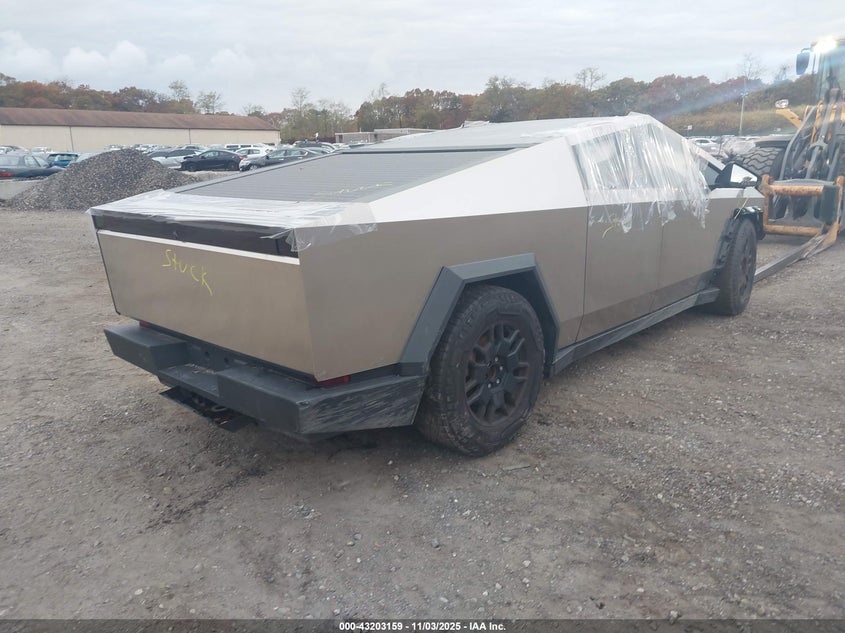 Vin: 7g2cehed2ra025564, lot: 43697616, tesla cybertruck 20244