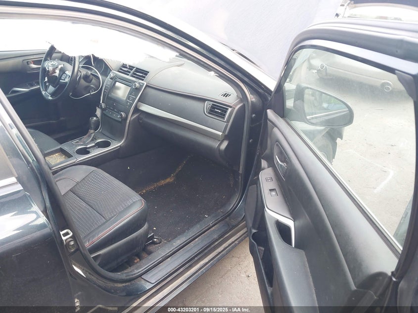 2015 TOYOTA CAMRY SE - 4T1BF1FK7FU961259