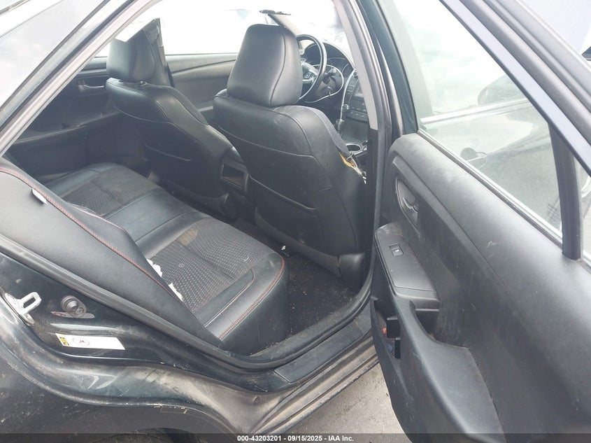 2015 TOYOTA CAMRY SE - 4T1BF1FK7FU961259