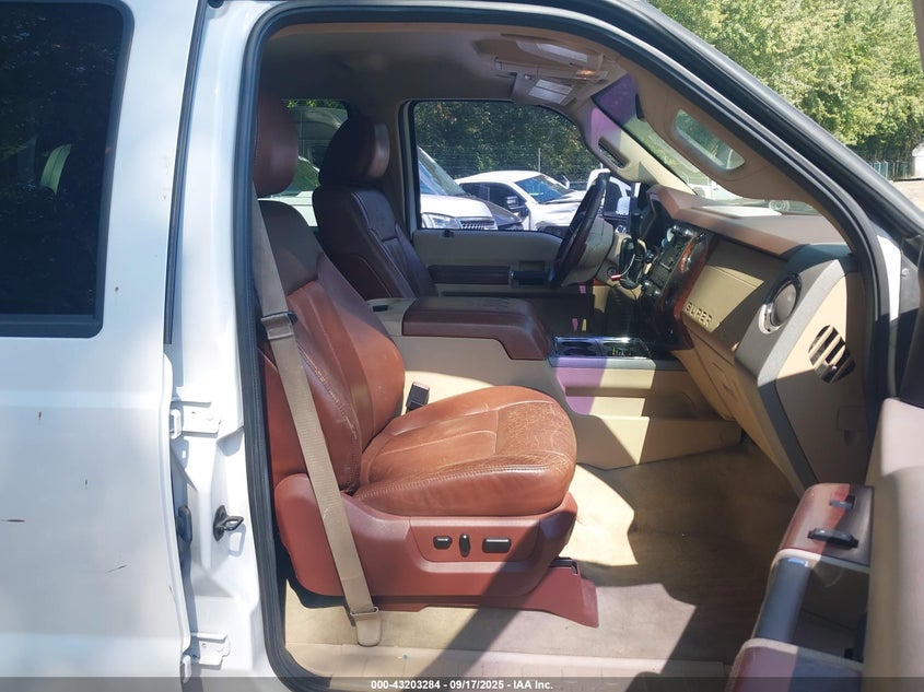 2011 Ford F-450 Lariat VIN: 1FT8W4DT0BEC35338 Lot: 43203284