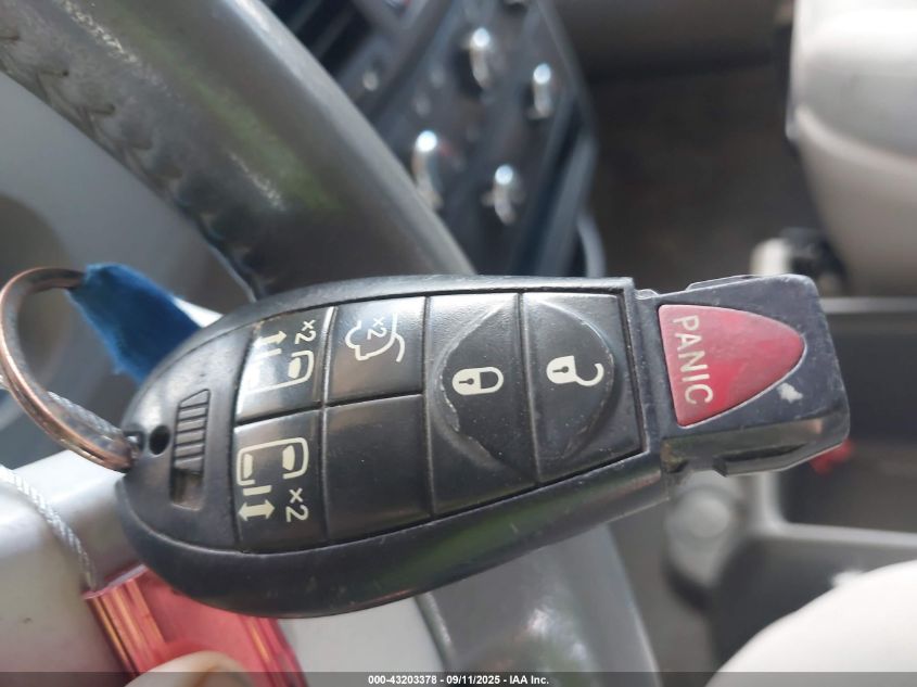 2008 Dodge Grand Caravan VIN: 2D8HN54P38R127188 Lot: 43203378