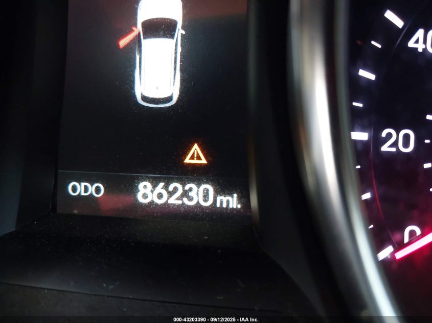 2016 HYUNDAI SANTA FE SPORT 2.0L TURBO 5XYZU3LA1GG313550