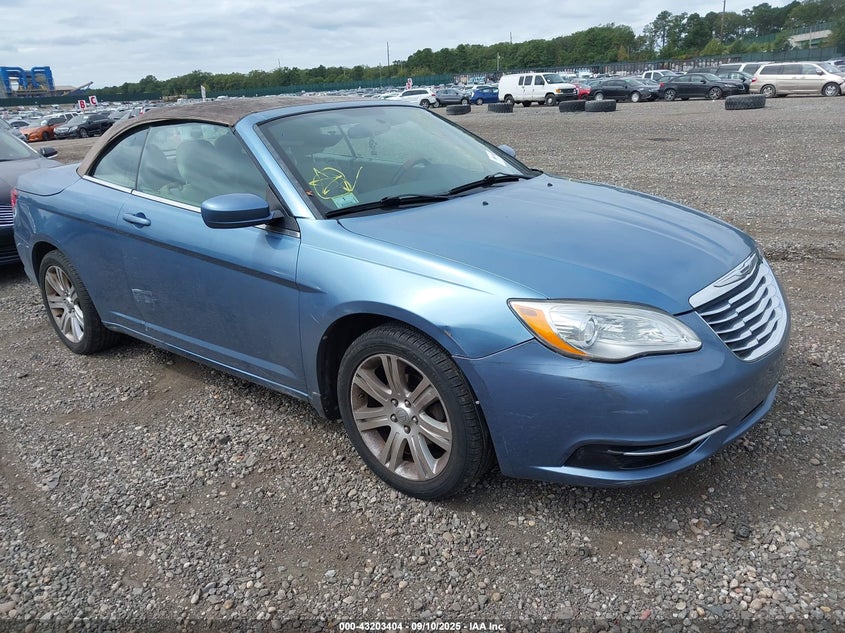 CHRYSLER 200 TOURING