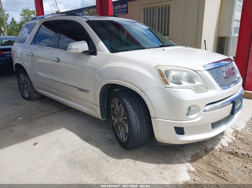GMC ACADIA DENALI