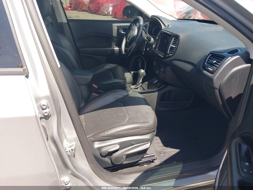 2019 Jeep Compass Limited Fwd