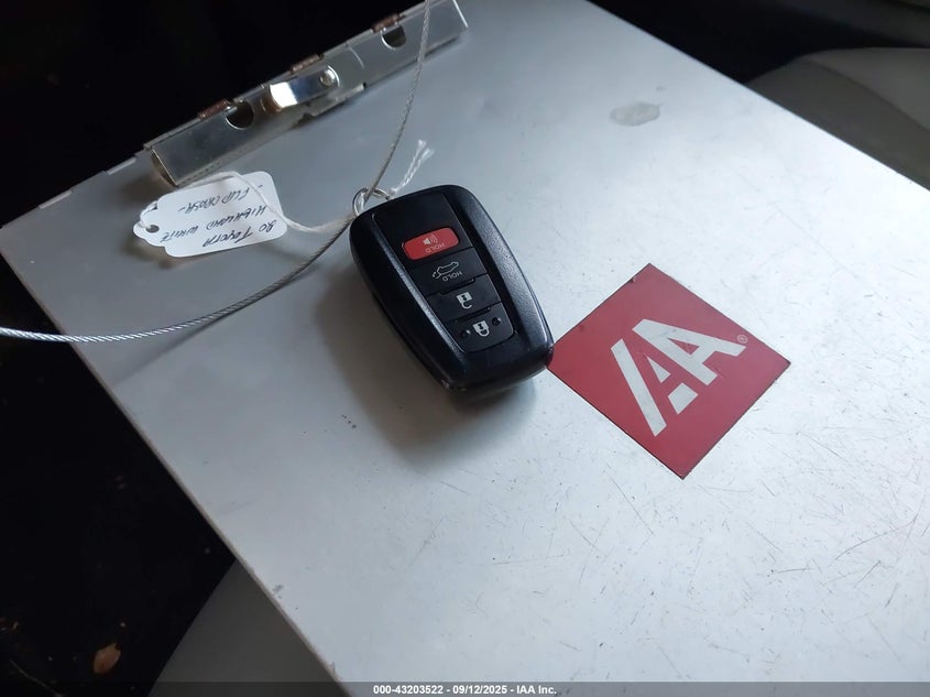 2020 TOYOTA HIGHLANDER HYBRID XLE - 5TDGARAH8LS502695