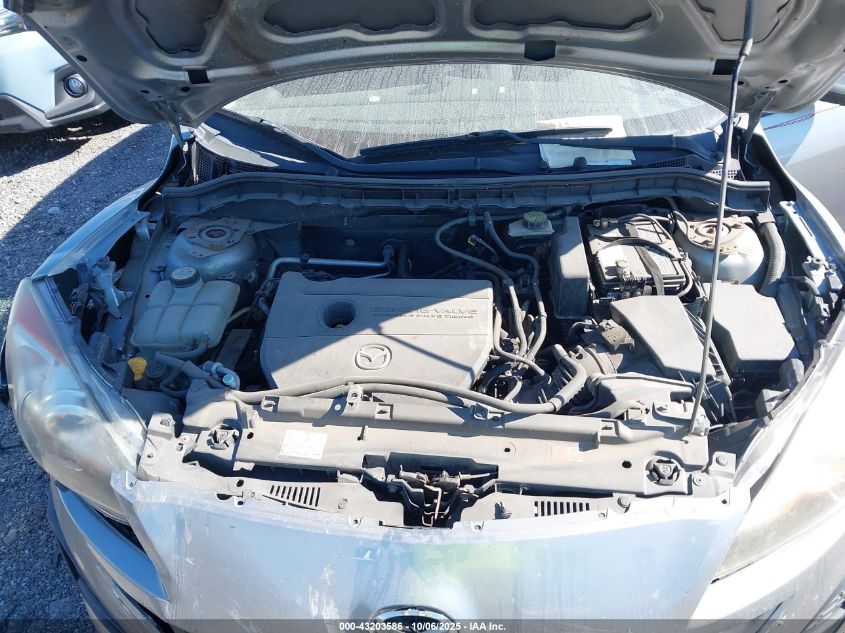 2011 Mazda Mazda3 VIN: JM1BL1VG4B1498826 Lot: 43203586