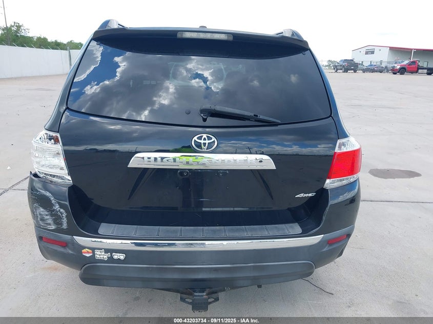 2011 Toyota Highlander Se V6 VIN: 5TDBK3EH8BS086838 Lot: 43203734
