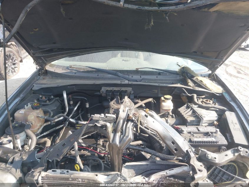 2005 Ford Escape Xls VIN: 1FMYU92Z75KD27879 Lot: 43203737