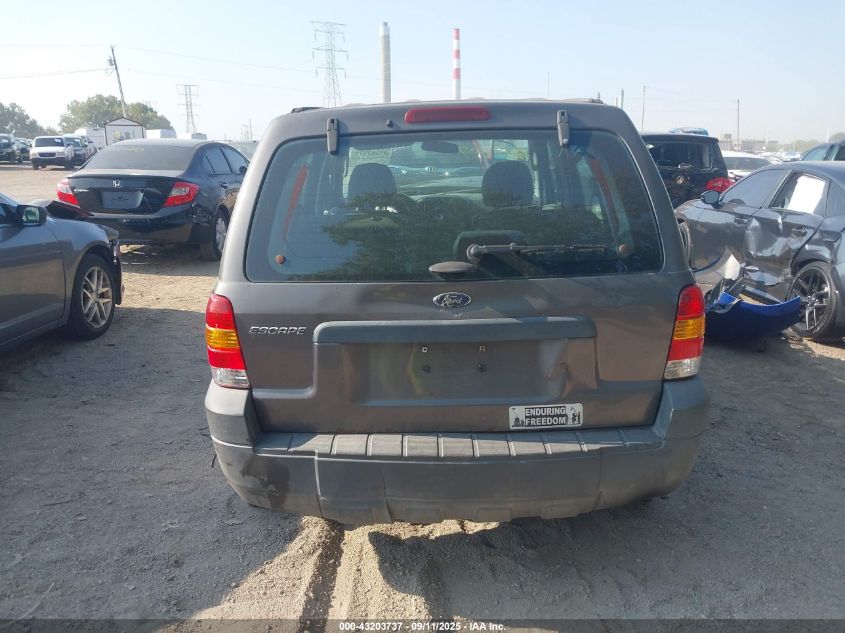 2005 Ford Escape Xls VIN: 1FMYU92Z75KD27879 Lot: 43203737