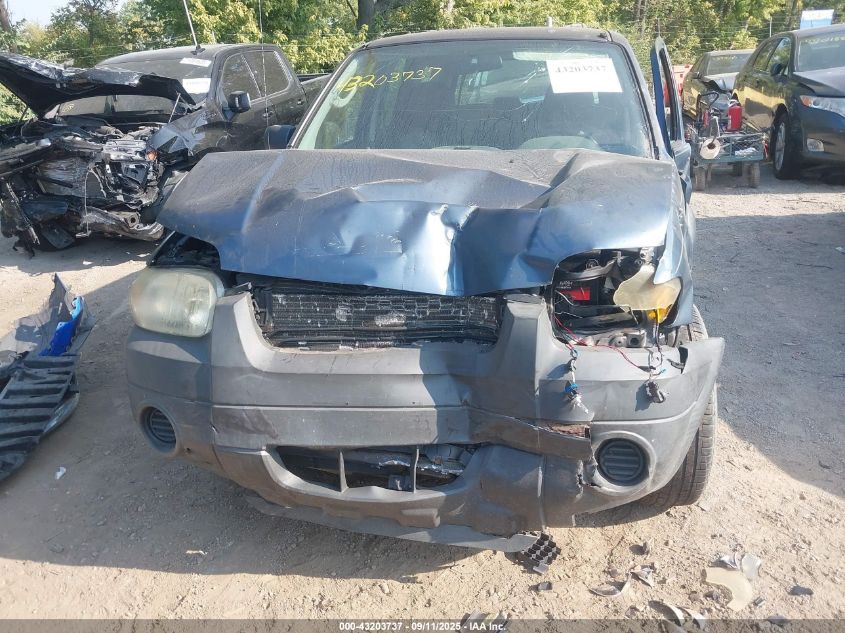 2005 Ford Escape Xls VIN: 1FMYU92Z75KD27879 Lot: 43203737