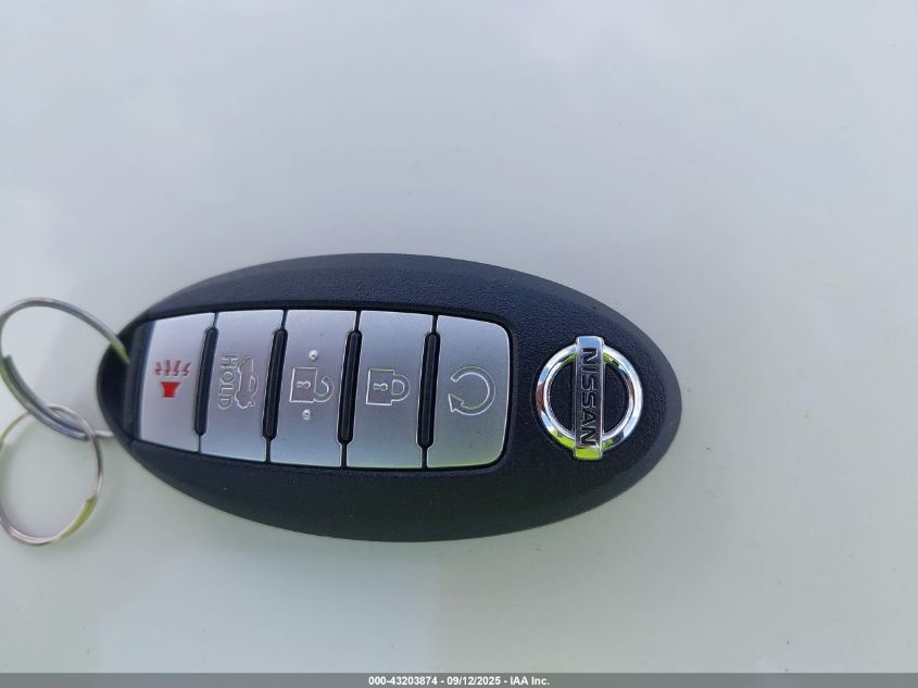 2017 Nissan Maxima 3.5 Platinum VIN: 1N4AA6AP4HC416875 Lot: 43203874