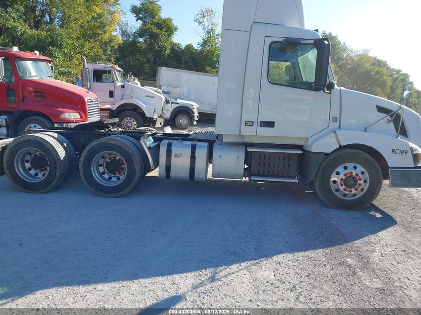 2012 Volvo Vn Vnl VIN: 4V4NC9EG7CN543221 Lot: 43203954